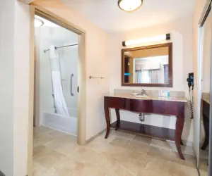 Photo 3 - Hampton Inn & Suites Greensburg