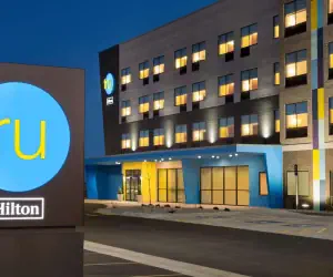 Photo 3 - Tru By Hilton Cheyenne