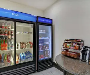 Photo 5 - Hilton Garden Inn and Fayetteville Convention Center