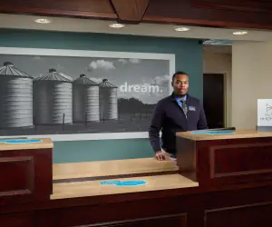 Photo 4 - Hampton Inn Goldsboro