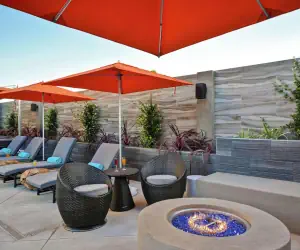 Photo 5 - Hampton Inn & Suites Los Angeles Burbank Airport