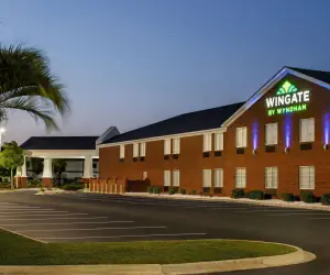 Photo 2 - Wingate by Wyndham Savannah I-95 North