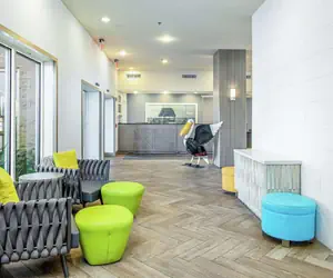 Photo 2 - Hampton Inn Pensacola Beach