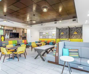 Photo 3 - Hampton Inn Pensacola Beach