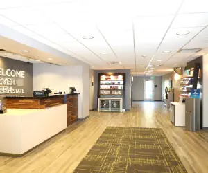 Photo 5 - Hampton Inn Ellensburg