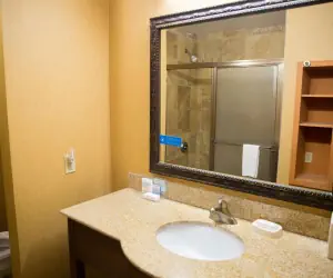 Photo 4 - Hampton Inn & Suites Grenada