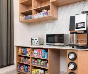 Photo 5 - Doubletree by Hilton Pleasant Prairie Kenosha, WI