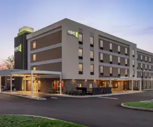 Photo 3 - Home2 Suites By Hilton Warminster Horsham
