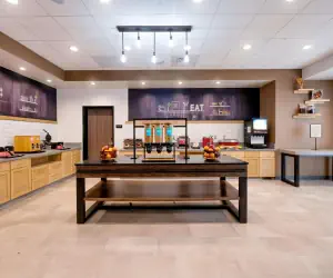 Photo 4 - Hampton Inn Needles