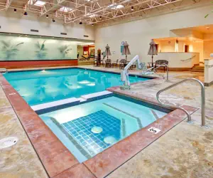 Photo 3 - DoubleTree Suites by Hilton Seattle Airport/Southcenter