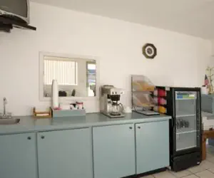 Photo 4 - Americas Best Value Inn Giddings