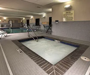 Photo 3 - Hampton Inn Defiance