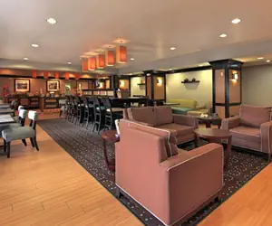 Photo 2 - Hampton Inn Defiance