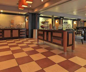 Photo 5 - Hampton Inn Defiance