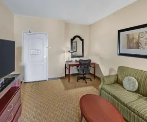 Photo 3 - Hilton Garden Inn Oklahoma City North Quail Springs