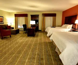 Photo 4 - Hampton Inn & Suites Tifton