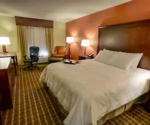 Photo 2 - Hampton Inn & Suites Tifton