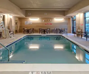 Photo 4 - Hampton Inn & Suites San Jose Airport