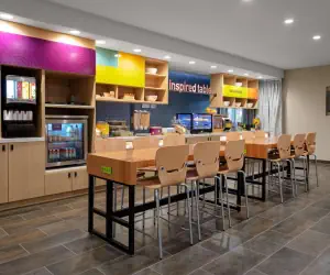 Photo 4 - Home2 Suites By Hilton Valdosta, Ga