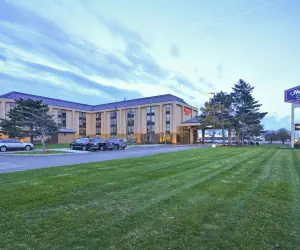 Photo 3 - Hampton Inn Detroit Madison Heights South Troy