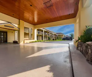 Photo 2 - Quality Inn Coliseum