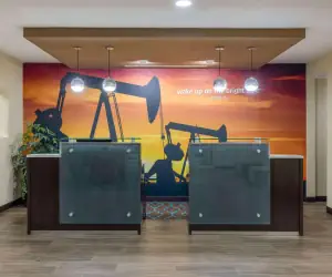 Photo 3 - La Quinta by Wyndham Artesia