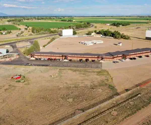 Photo 4 - Best Western Movie Manor