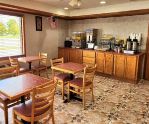 Photo 3 - Days Inn by Wyndham Slidell