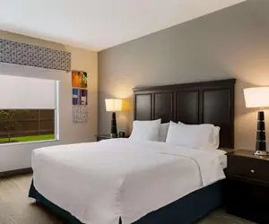 Photo 2 - Hampton Inn & Suites Wilmington Christiana