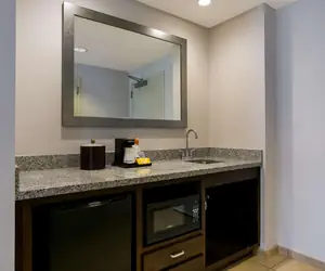 Photo 3 - Hampton Inn & Suites Wilmington Christiana