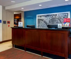 Photo 2 - Hampton Inn Santa Barbara/Goleta