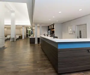 Photo 4 - Hilton Garden Inn Oakland/San Leandro