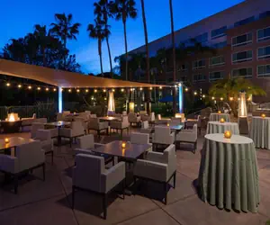 Photo 3 - DoubleTree by Hilton San Diego Del Mar