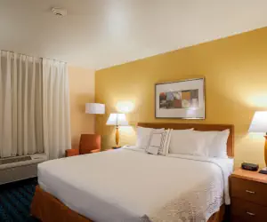 Photo 2 - Fairfield Inn & Suites Clovis