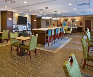 Photo 5 - Hampton Inn Southfield/West Bloomfield