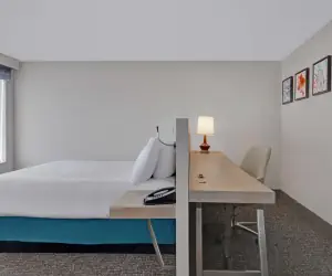 Photo 3 - Hilton Garden Inn Jacksonville JTB/Deerwood Park