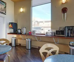 Photo 2 - Puffin Inn