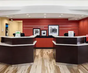 Photo 2 - Hampton Inn & Suites Seattle North/Lynnwood