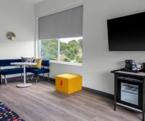 Photo 4 - Aloft Nashville Airport