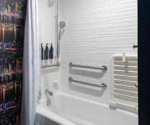 Photo 5 - Aloft Nashville Airport