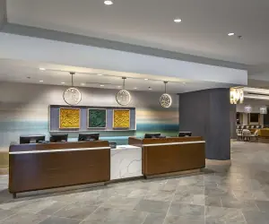 Photo 4 - DoubleTree by Hilton Modesto