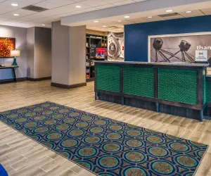 Photo 3 - Hampton Inn - Paragould