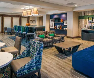 Photo 4 - Hampton Inn - Paragould