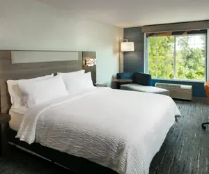 Photo 5 - Holiday Inn Express Corvallis-On the River, an IHG Hotel