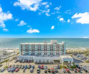 Photo 3 - Holiday Inn Resort Oceanfront at Surfside Beach, an IHG Hotel