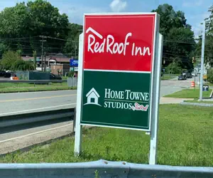 Photo 3 - Red Roof Inn Mystic New London