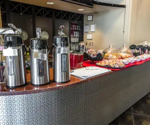 Photo 3 - Hotel Artesia