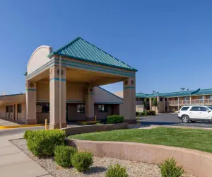 Photo 3 - Days Inn by Wyndham Roswell