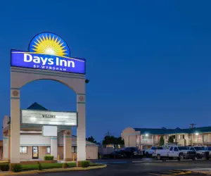 Photo 5 - Days Inn by Wyndham Roswell