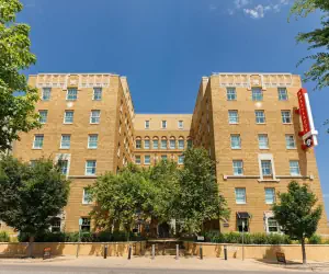 Photo 3 - Ambassador Hotel Oklahoma City, Autograph Collection